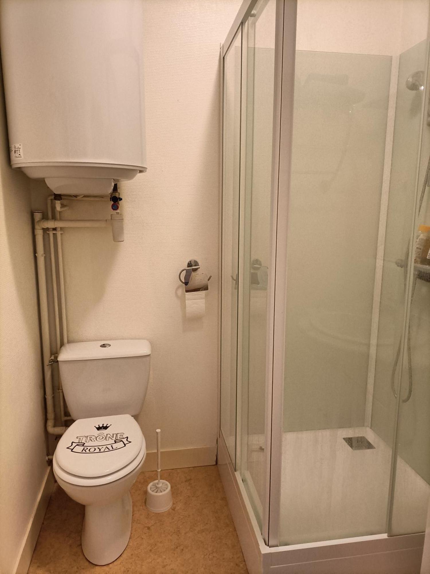 Apartmán Le Cheval Blanc La Chartre Sur Le Loir Exteriér fotografie